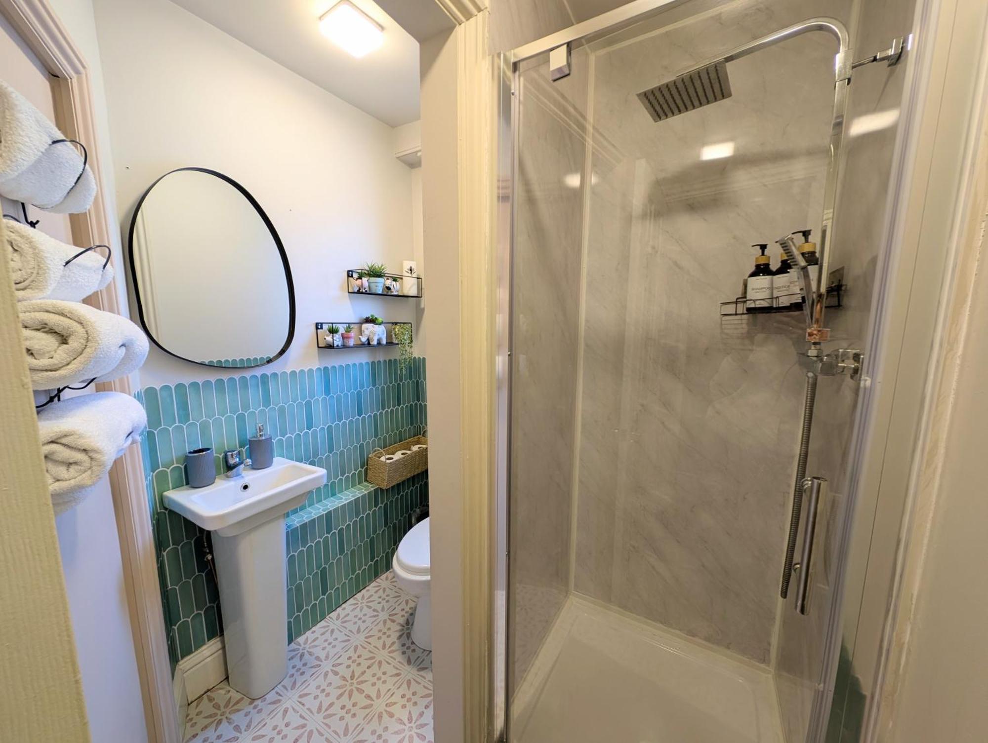 Peacehaven Retreat - 4 Minutes From The Beach! Pet Friendly! Weymouth Exterior foto